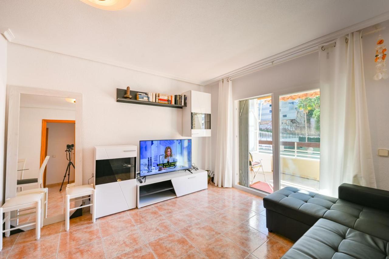 Beautiful 2 Bedroom In Parque Loix 3 Minutes Walk To The Beach Μπένιντορμ Εξωτερικό φωτογραφία